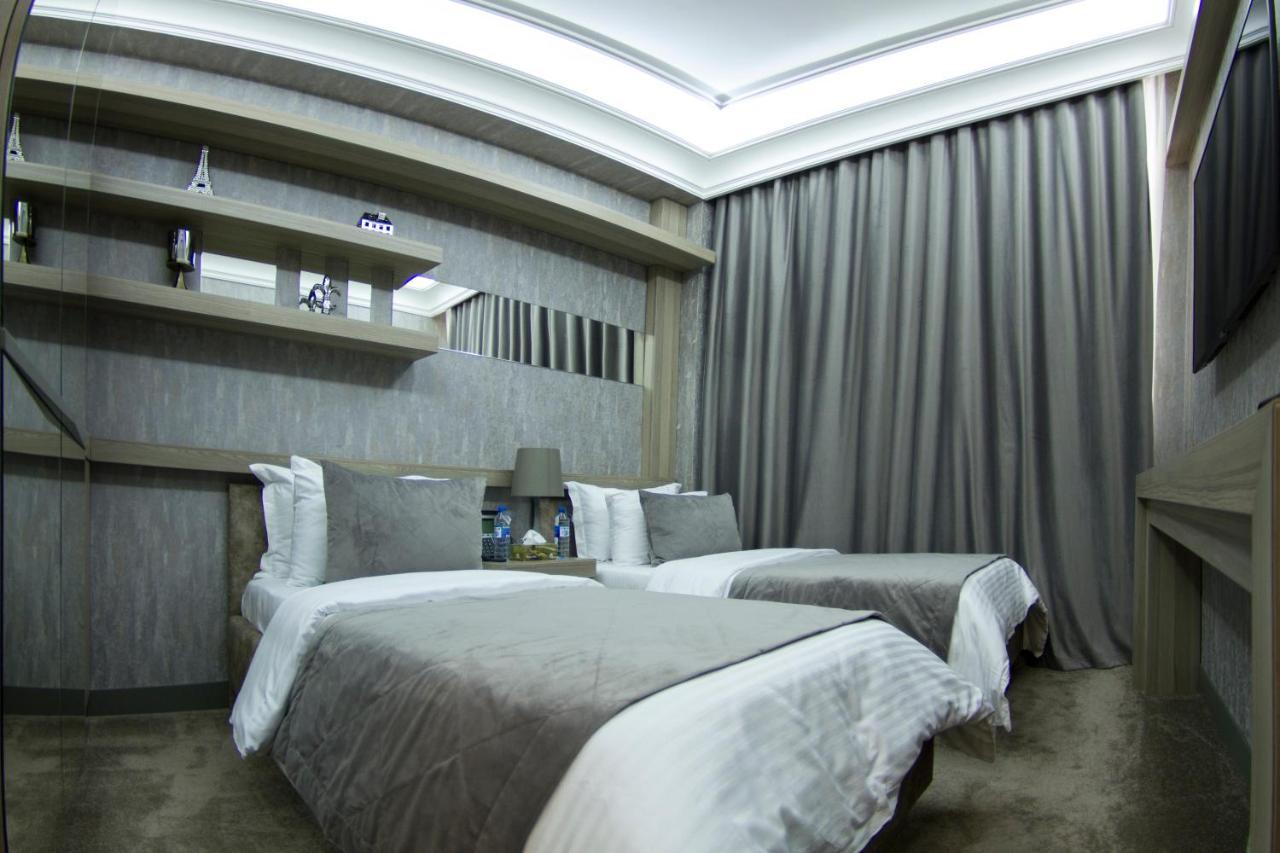 Home Boutique Hostel Baku Exteriör bild