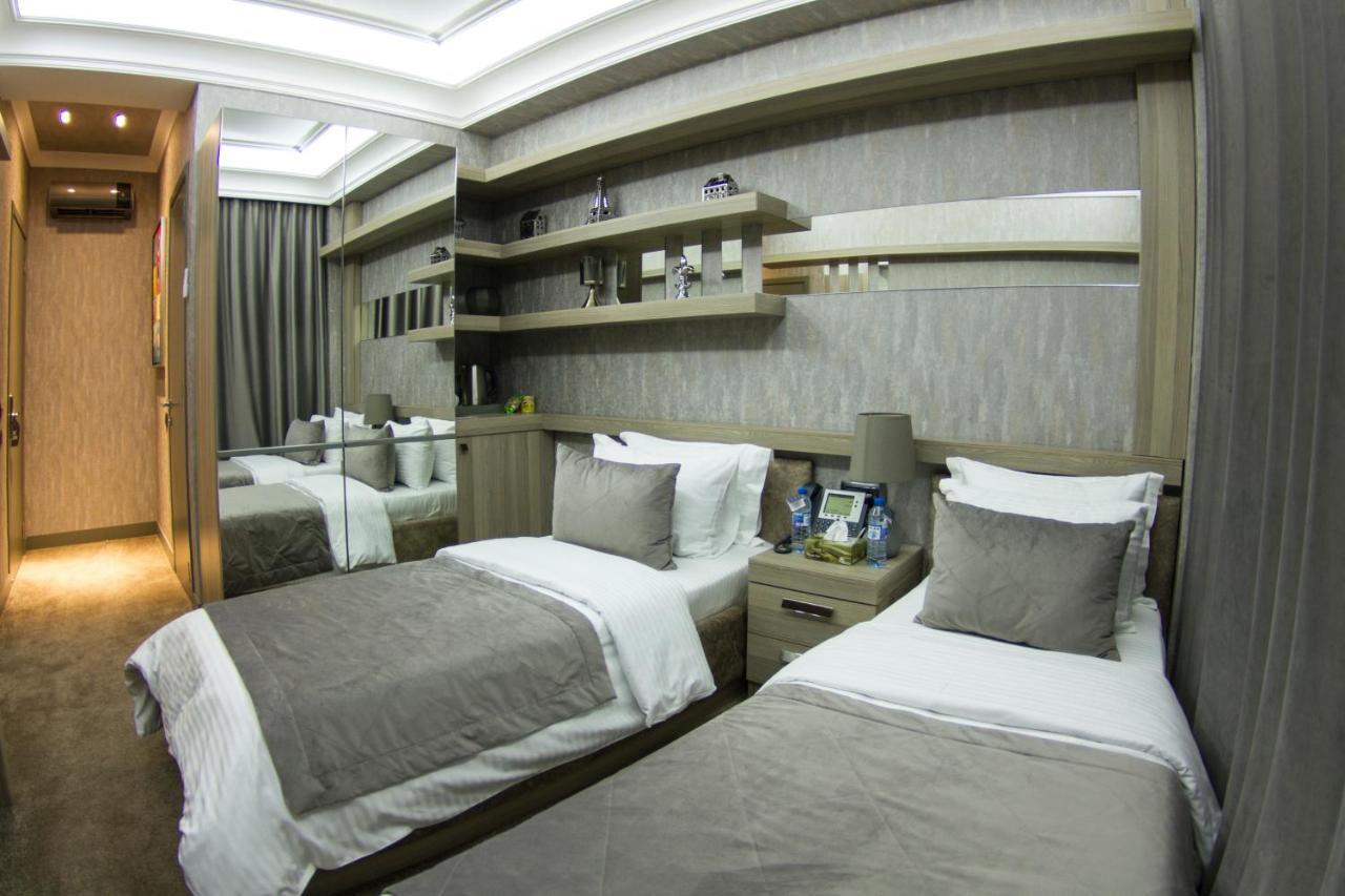 Home Boutique Hostel Baku Exteriör bild