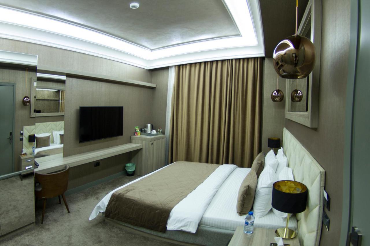 Home Boutique Hostel Baku Exteriör bild